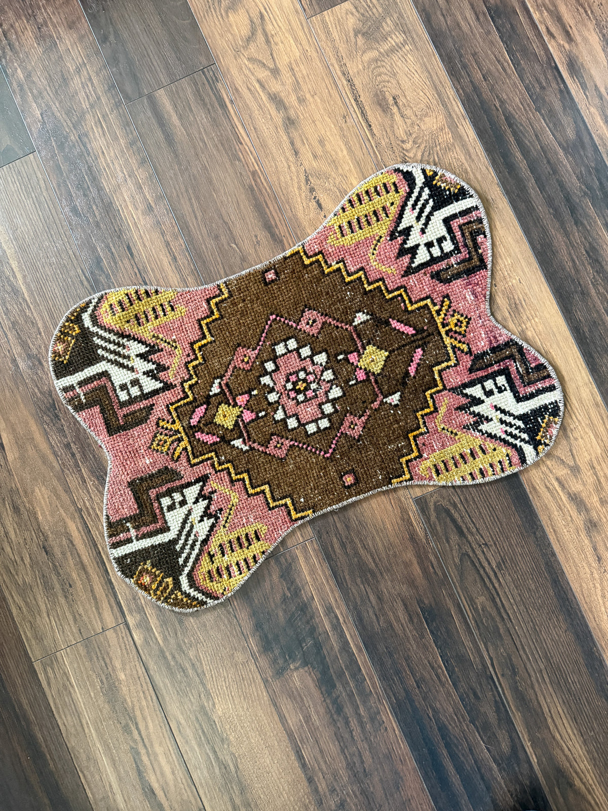 Vintage Turkish Rug Pet Mat, Large - DM205