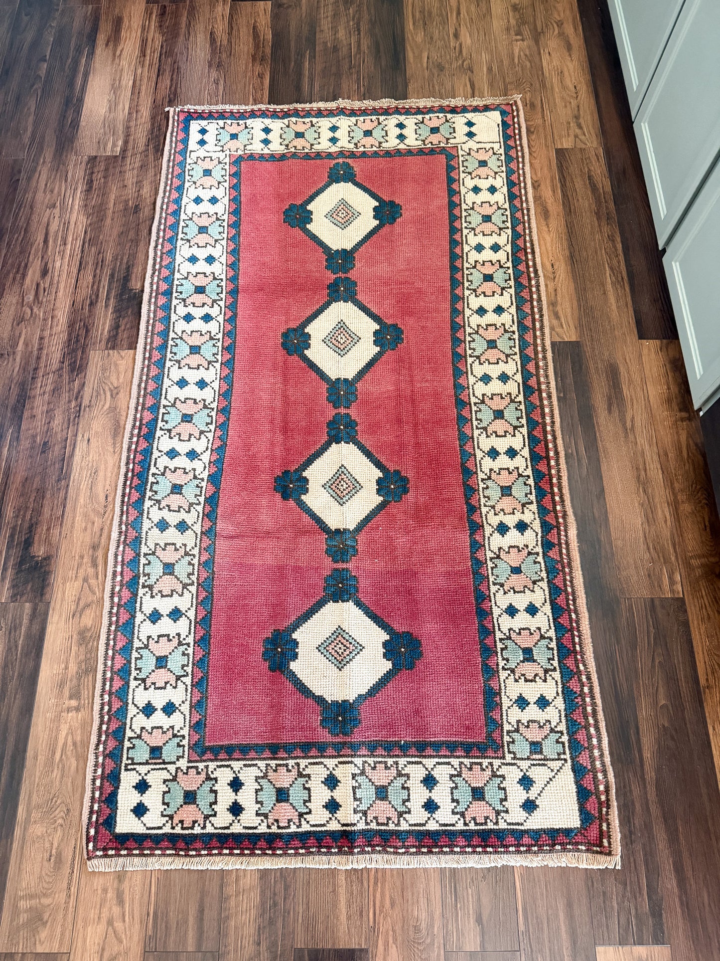 Vintage Turkish Area Rug No. A1237 - 3.4'x6.6'
