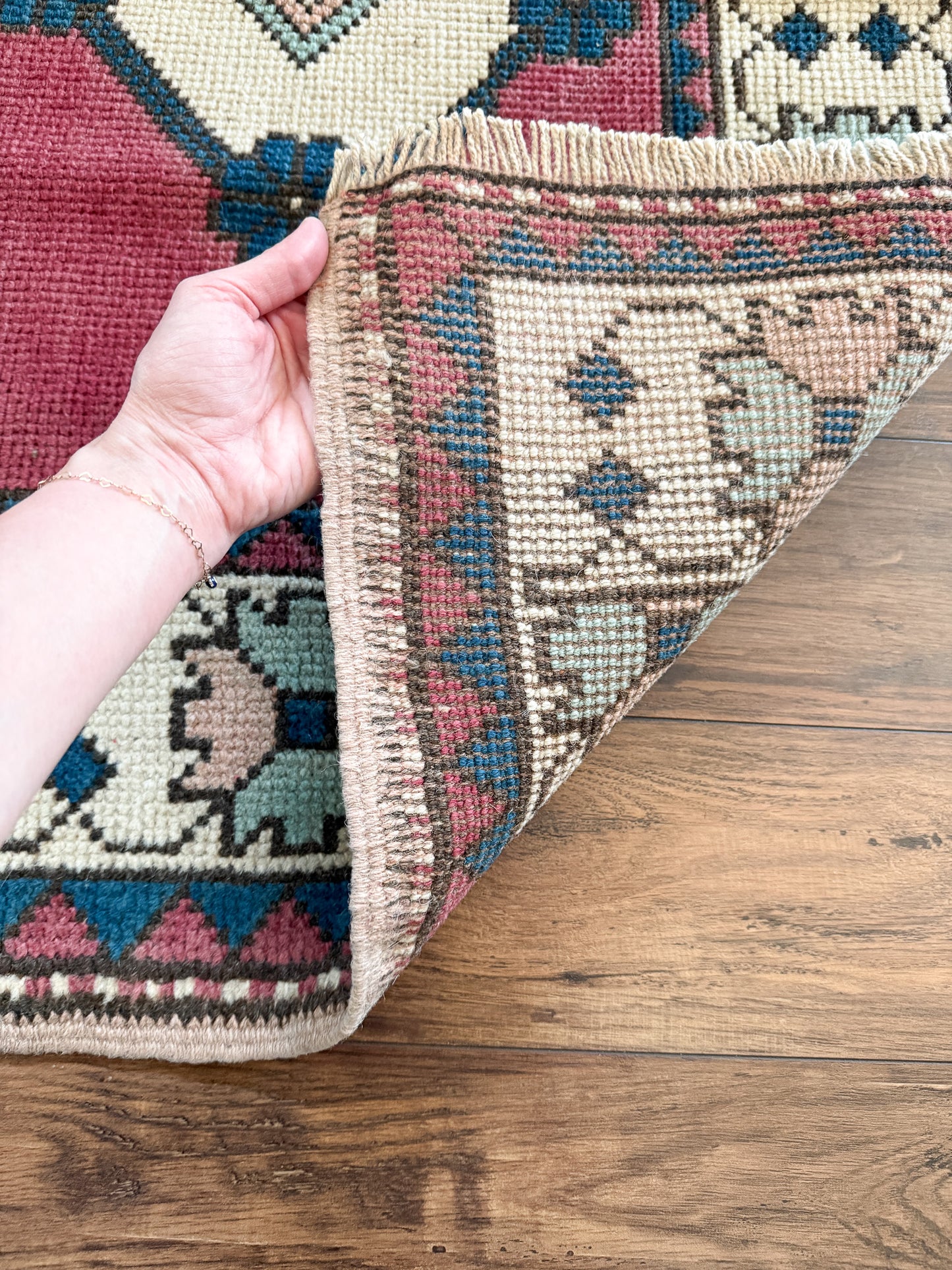 Vintage Turkish Area Rug No. A1237 - 3.4'x6.6'