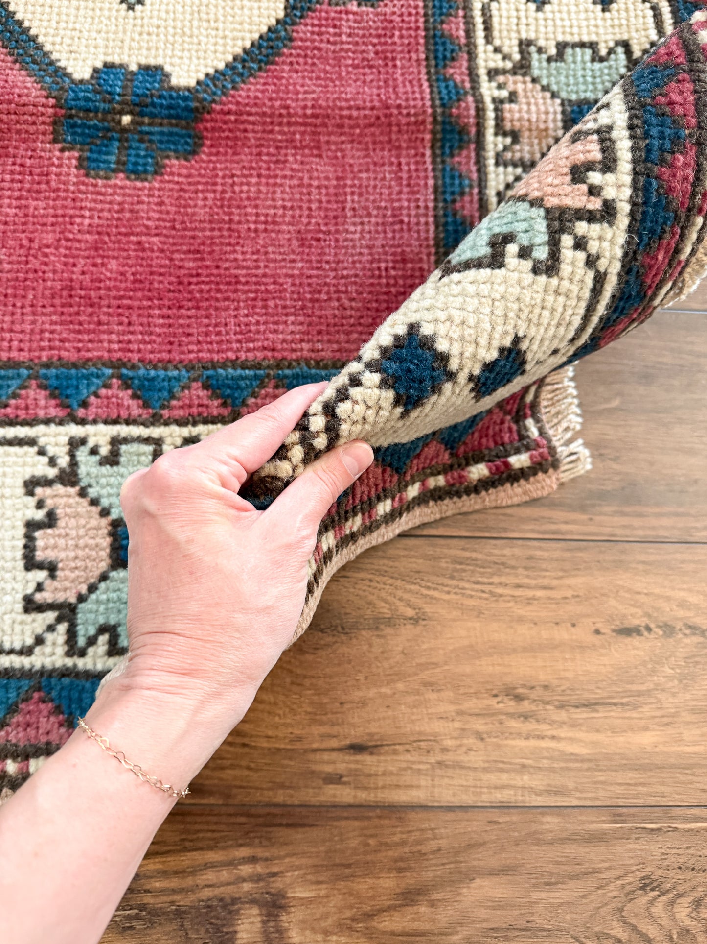 Vintage Turkish Area Rug No. A1237 - 3.4'x6.6'