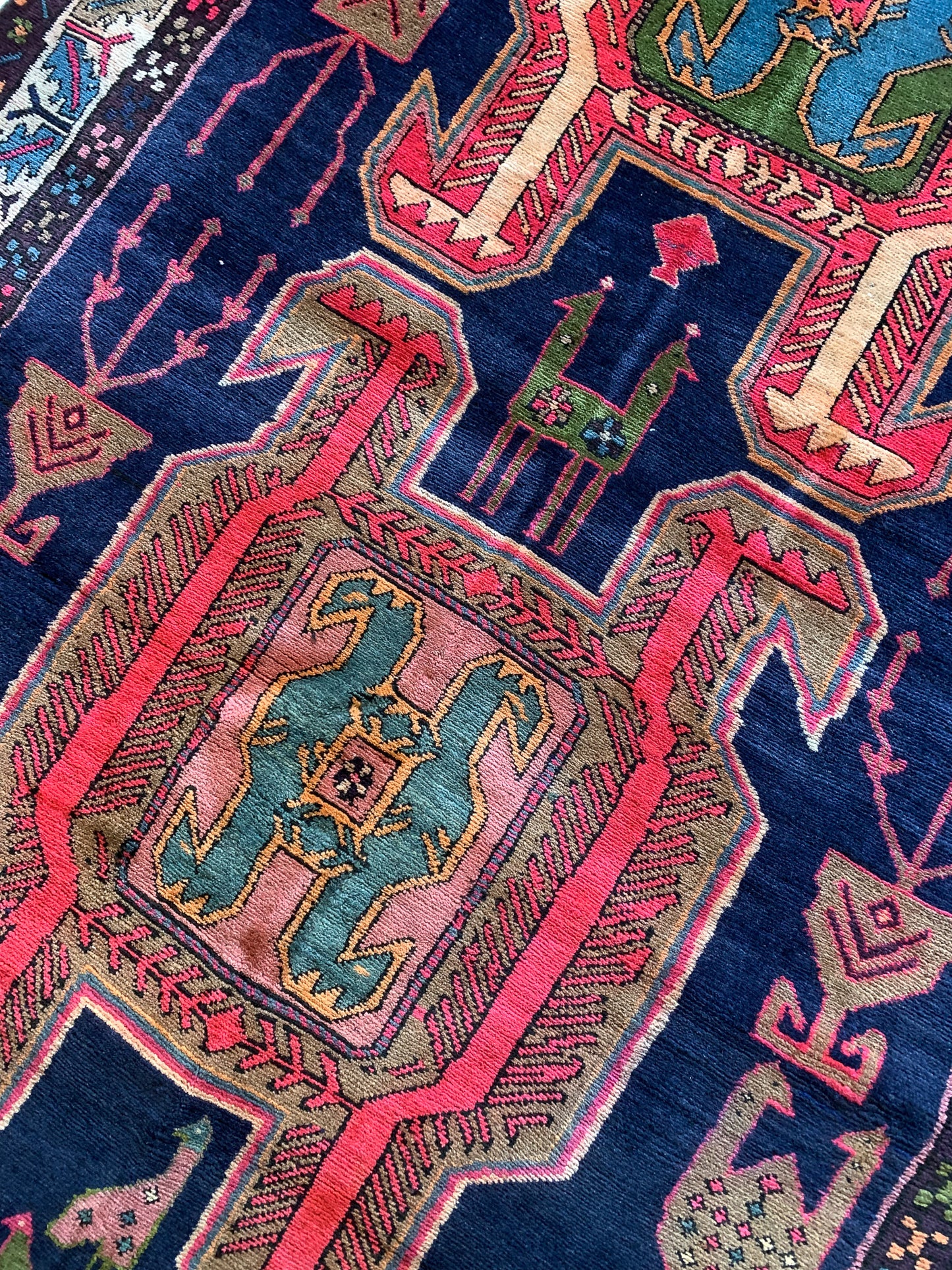 No. A1035 - 4.4' x 9.8' Vintage Persian Tribal Rug