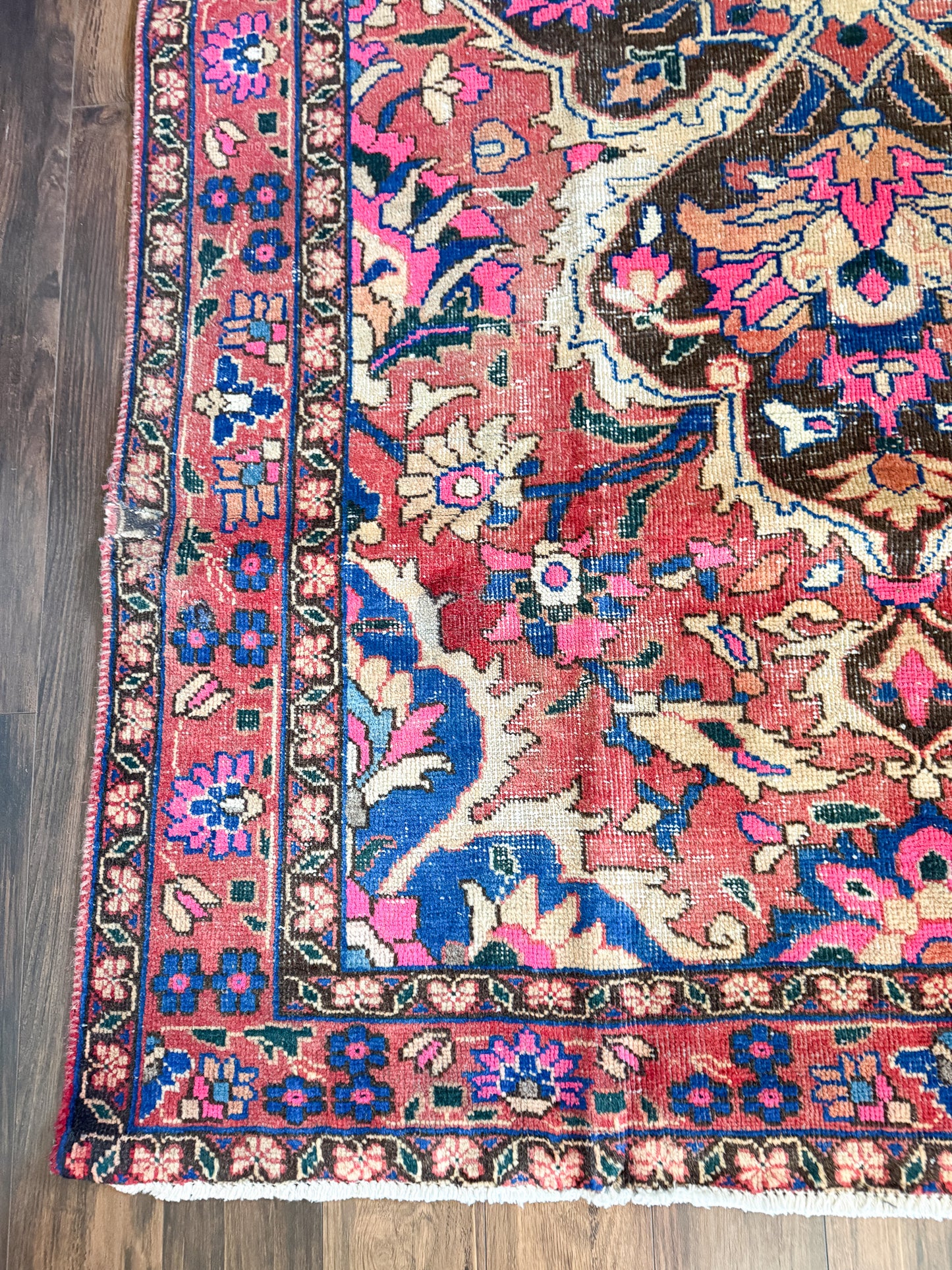 Vintage Turkish Area Rug No. A1238 - 4.9'x7.9'