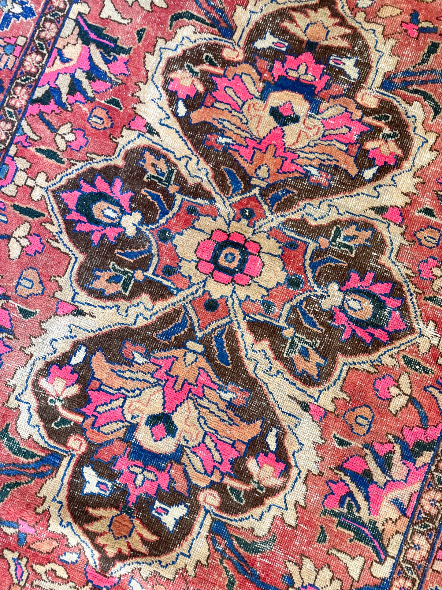 Vintage Turkish Area Rug No. A1238 - 4.9'x7.9'
