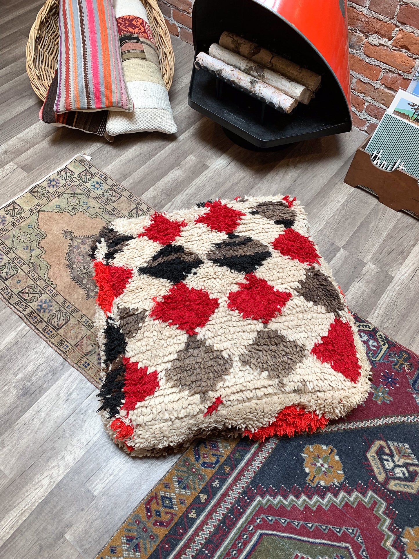 Moroccan Rug Floor Pouf / Pet Bed #361