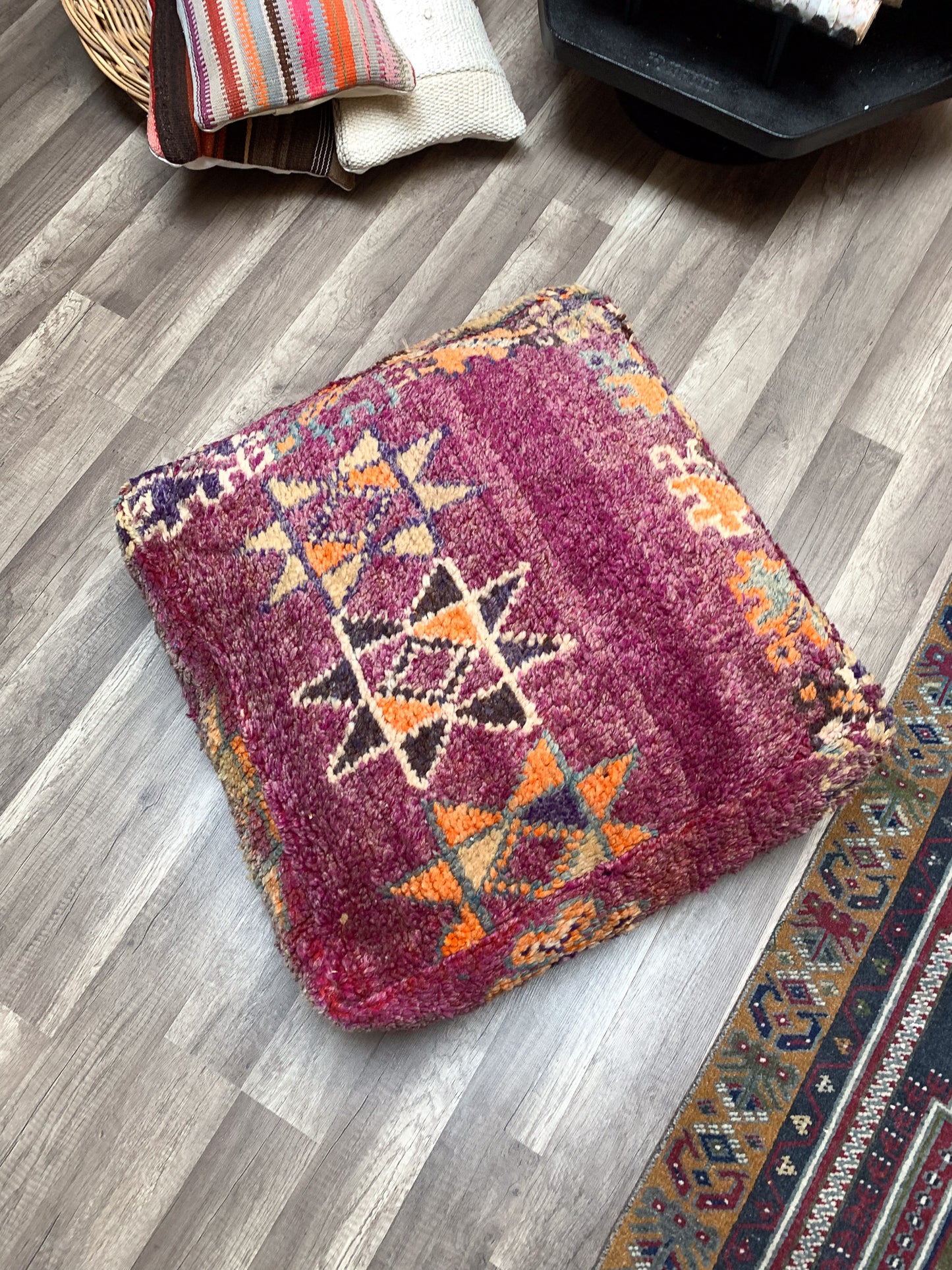 Moroccan Rug Floor Pouf / Pet Bed #364