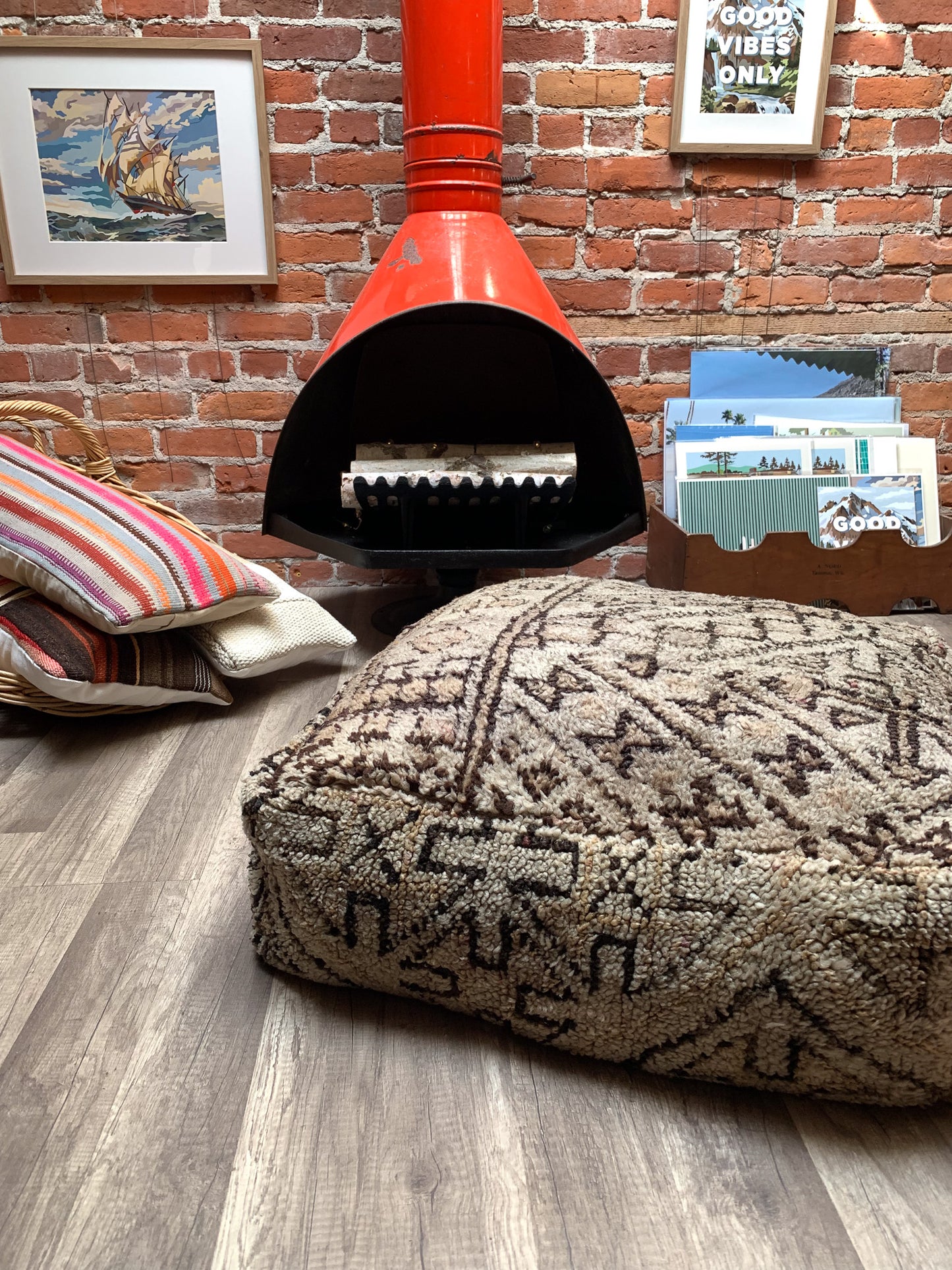 Moroccan Rug Floor Pouf / Pet Bed #359