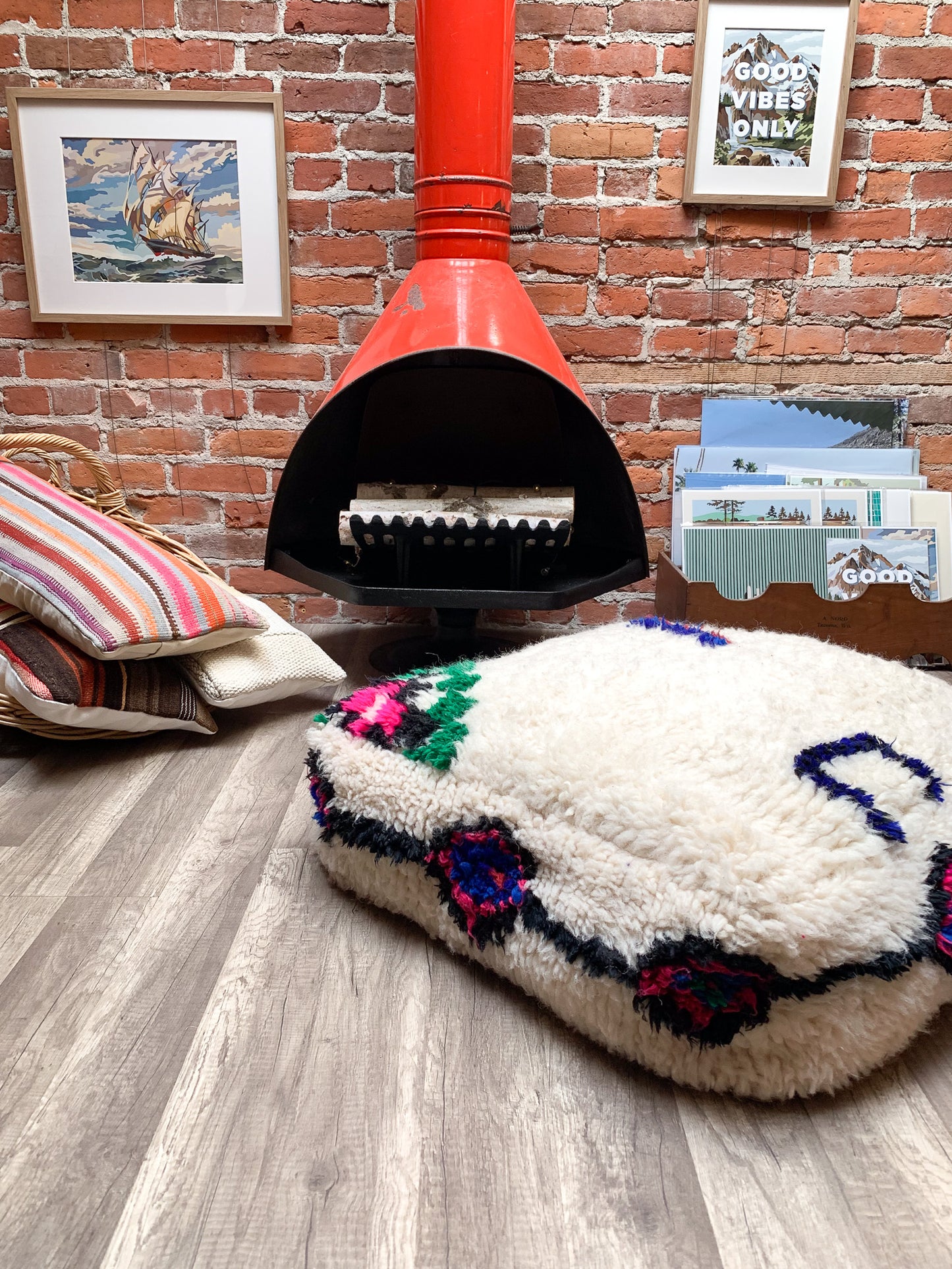 Moroccan Rug Floor Pouf / Pet Bed #331