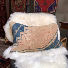 Load image into Gallery viewer, No. P316 - 12&quot; X 20&quot; Turkish Rug Pillow Cover
