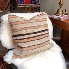 Load image into Gallery viewer, No. P321 - 18&quot; X 18&quot; Turkish Rug Pillow Cover
