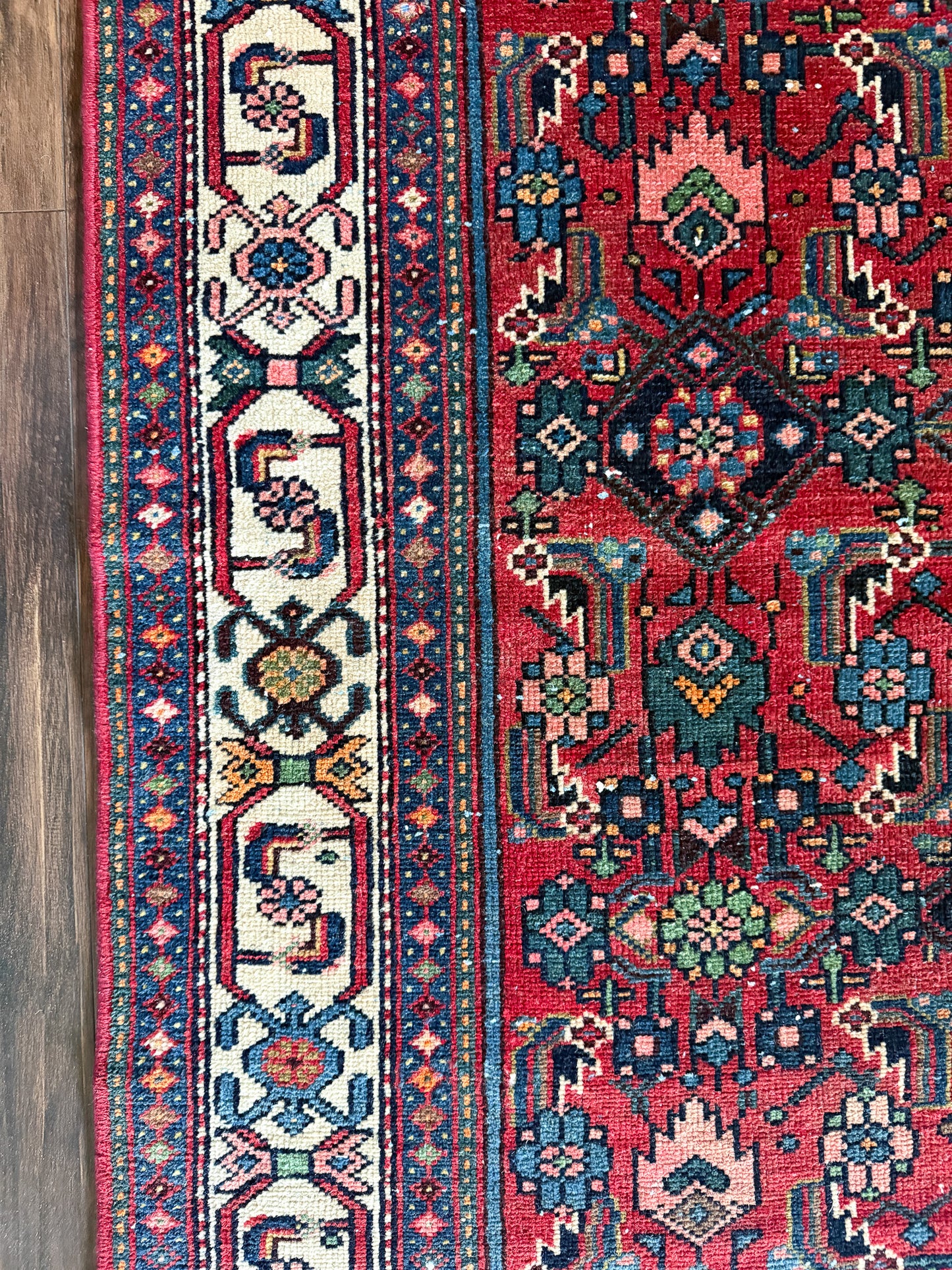 Vintage Heriz Area Rug No. A1242 - 4.1'x6.3'