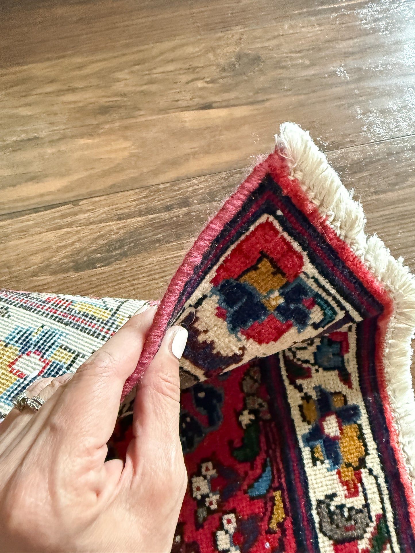Vintage Sarouk Area Rug No. A1243 - 2.4'x4.4'