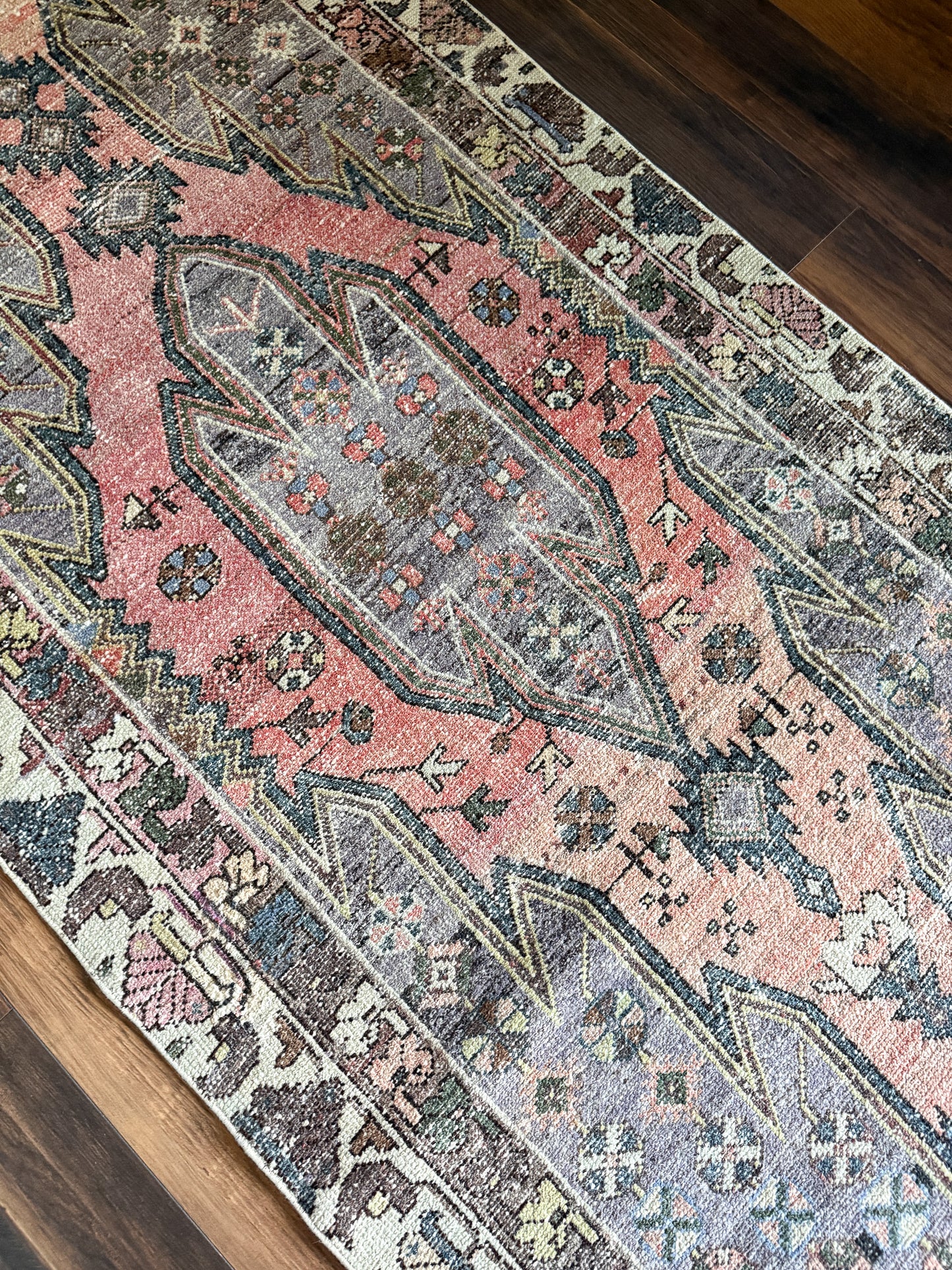 Vintage Hamadan Runner Rug No. R1245 - 3.1’x9.5’