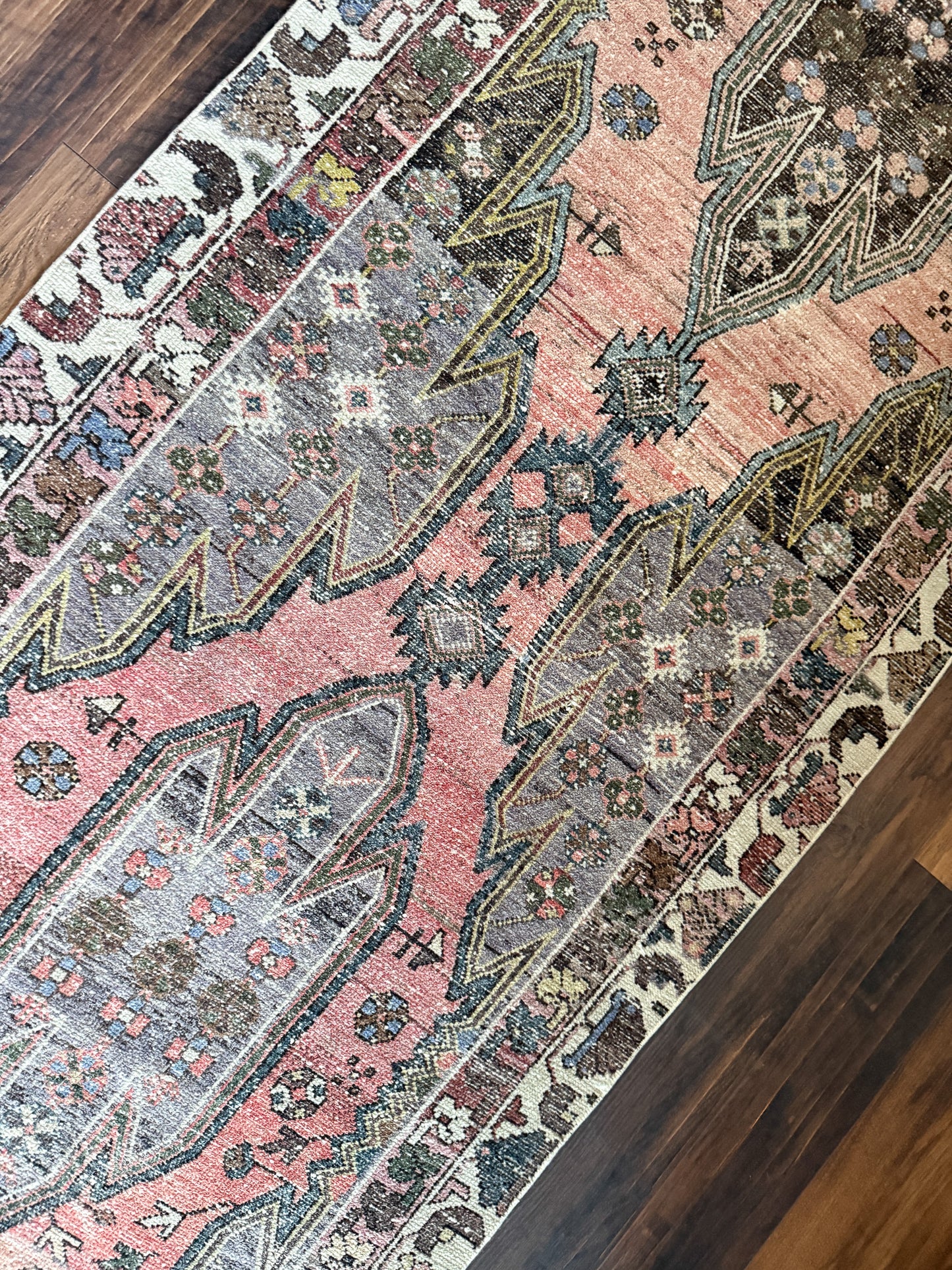Vintage Hamadan Runner Rug No. R1245 - 3.1’x9.5’