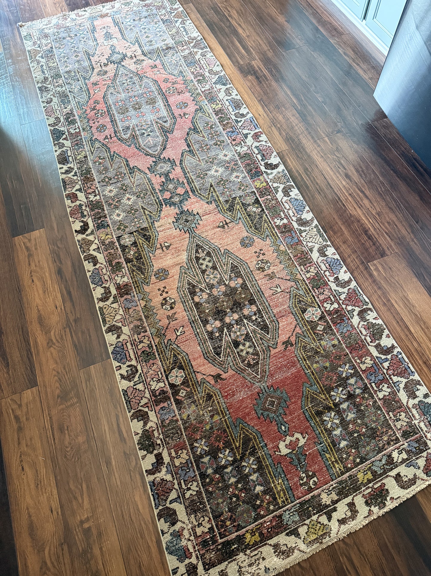 Vintage Hamadan Runner Rug No. R1245 - 3.1’x9.5’