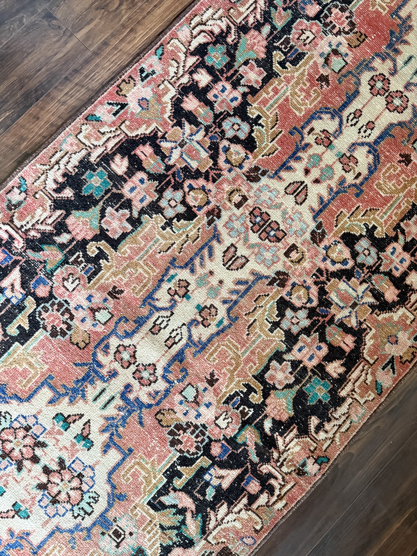 Vintage Karaja Runner Rug No. R1246 - 3.2’x9.5’