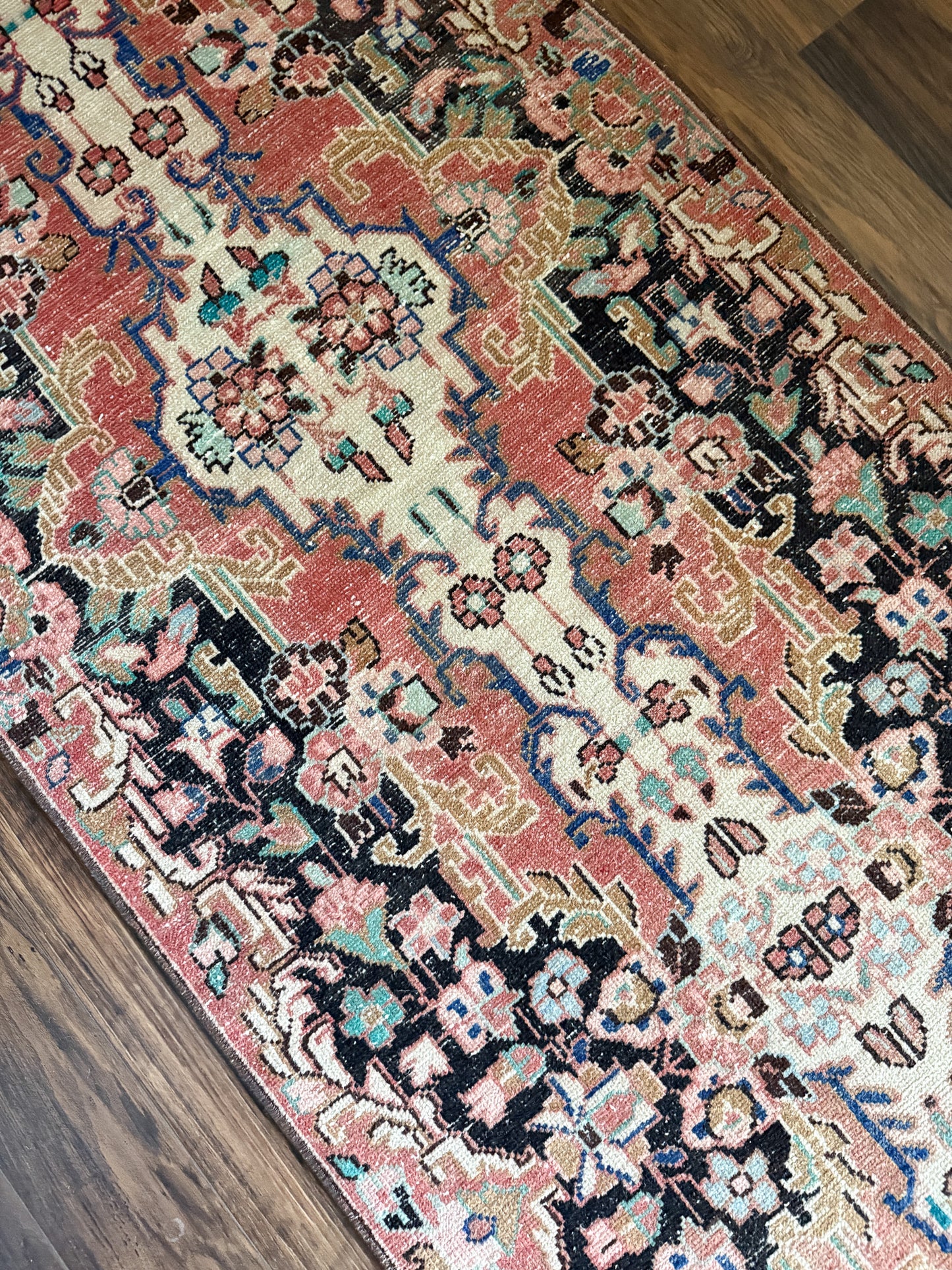 Vintage Karaja Runner Rug No. R1246 - 3.2’x9.5’