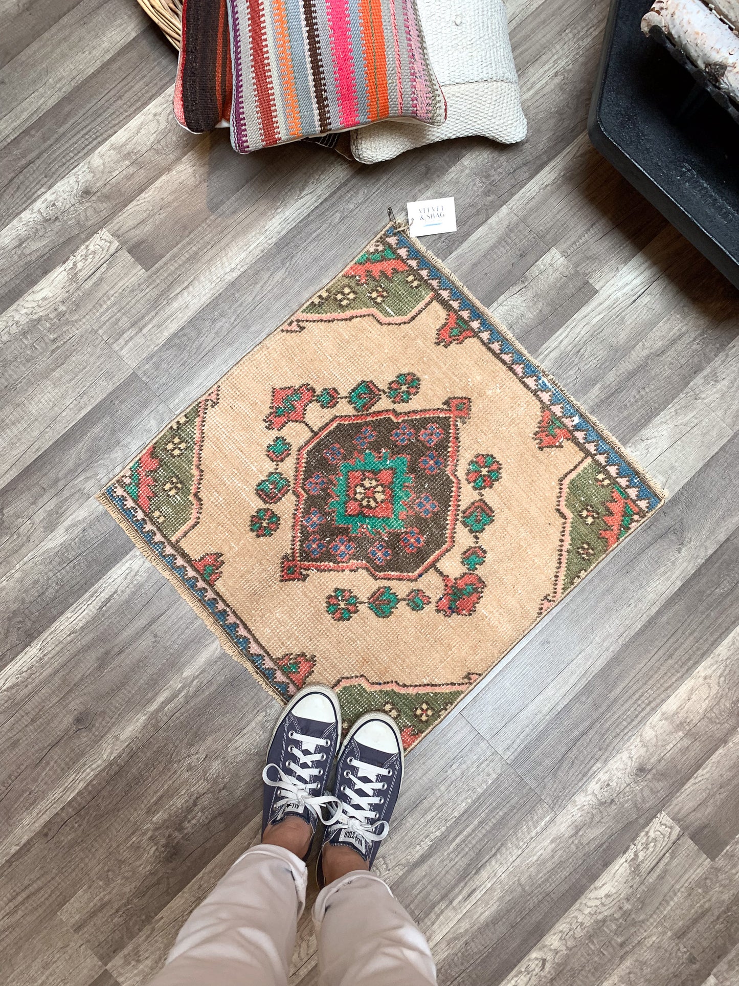 No. 607 - 2.0' x 2.1' Vintage Turkish Mini Rug