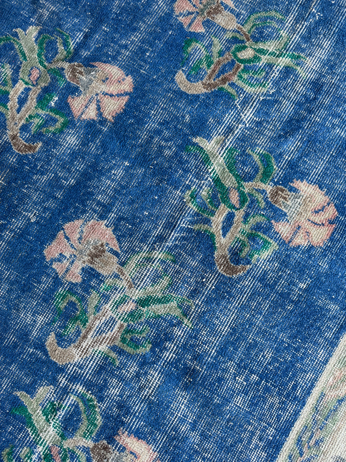Vintage Turkish Area Rug No. A1253 - 7.0'x9.5'