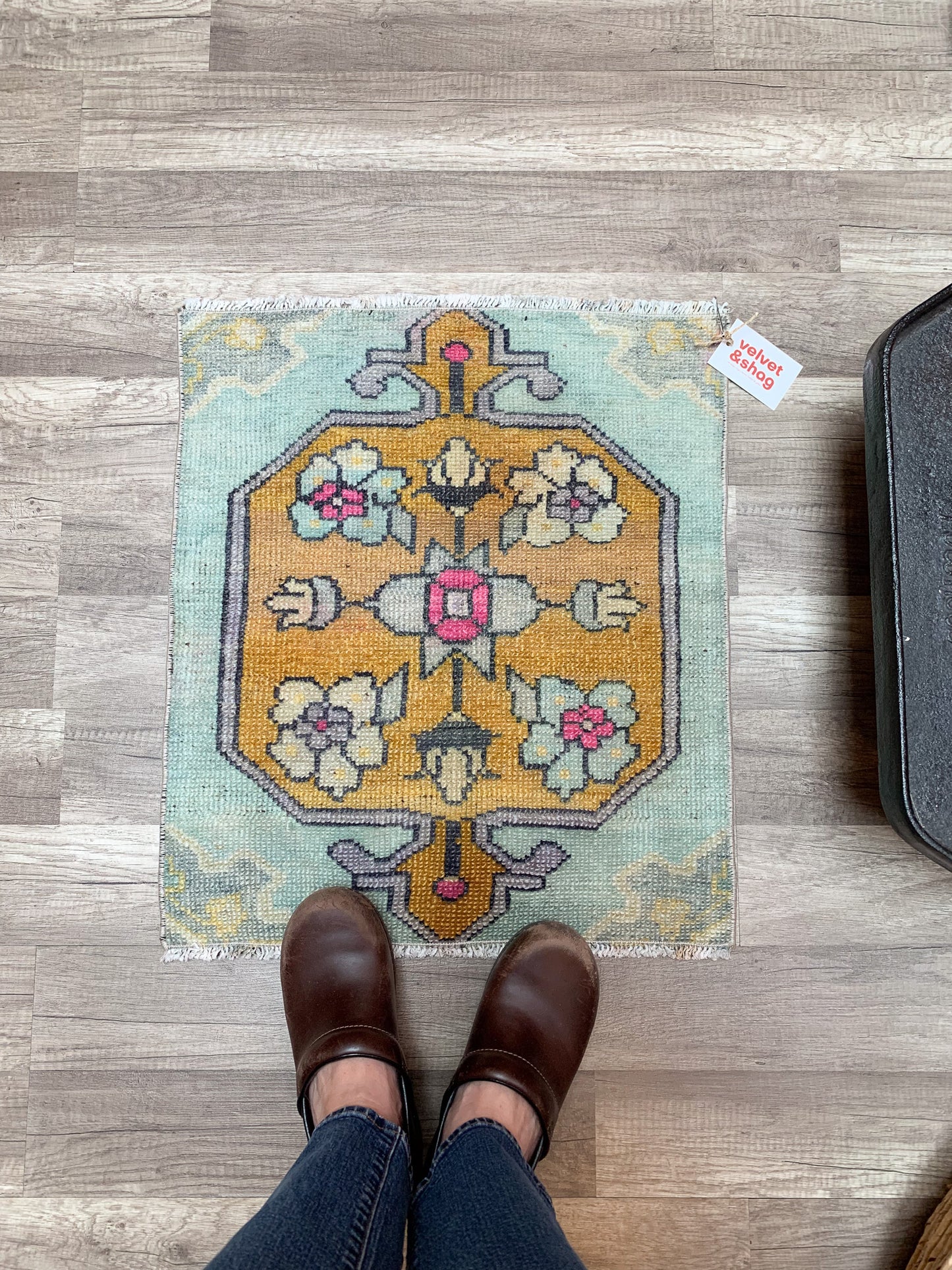 Vintage Turkish Mini Rug 1.7'x2' - No. 656