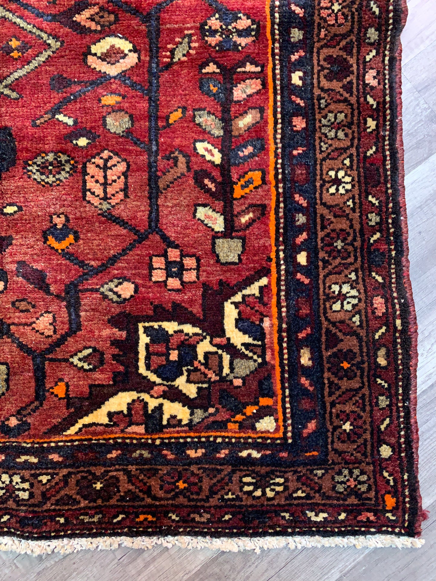 Vintage Persian Area Rug No. A1167 - 3.5' x 5.4'