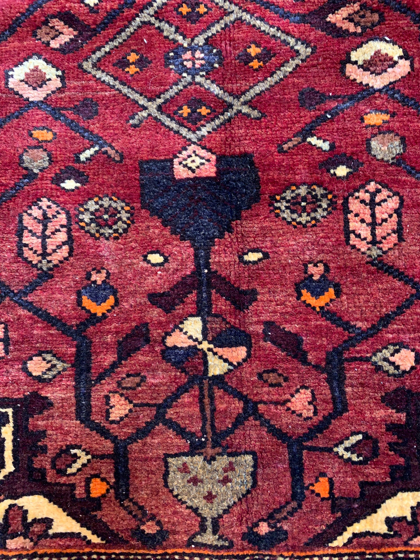 Vintage Persian Area Rug No. A1167 - 3.5' x 5.4'