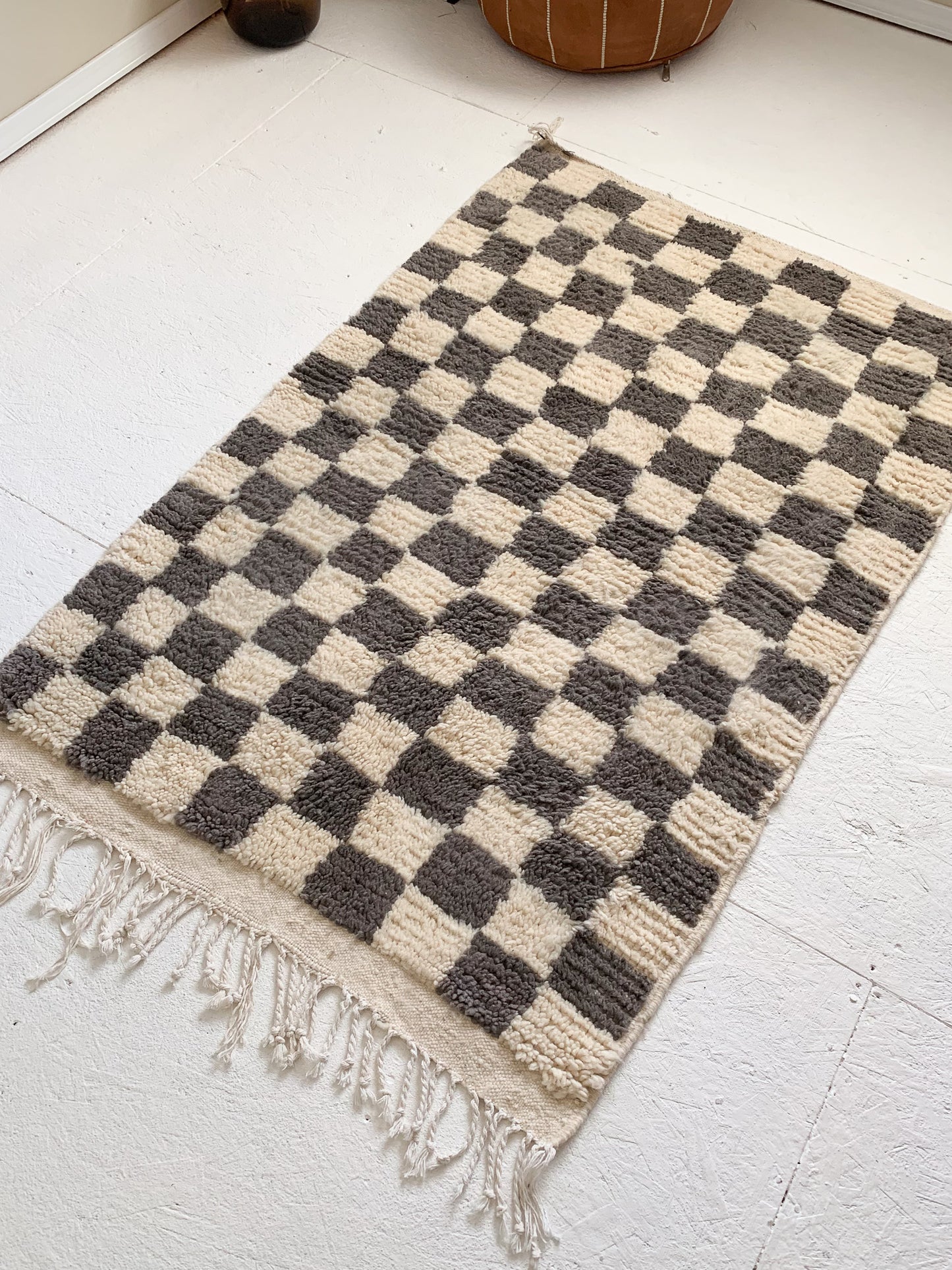 Reserved for Carmen - No. A1048 - 3.2' x 5.3' Grey Checkered Moroccan Area Rug