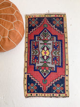 Load image into Gallery viewer, Reserved for Abby - No. 551 - 1.7&#39; x 3.3&#39; Vintage Turkish Mini Rug

