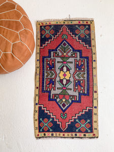 Reserved for Abby - No. 551 - 1.7' x 3.3' Vintage Turkish Mini Rug