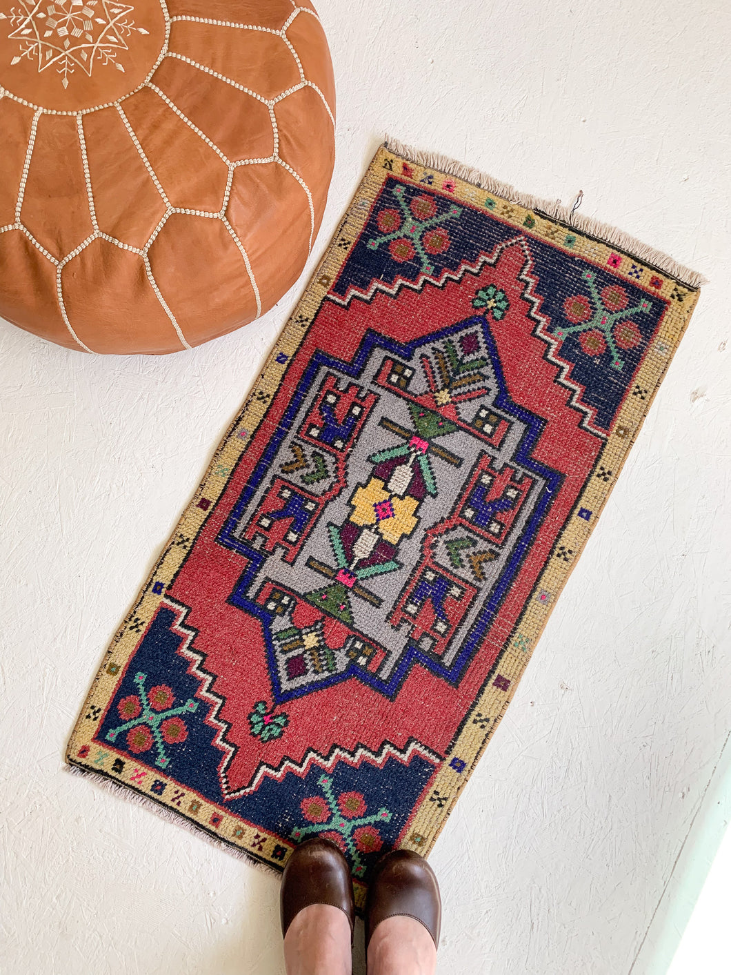 Reserved for Abby - No. 551 - 1.7' x 3.3' Vintage Turkish Mini Rug