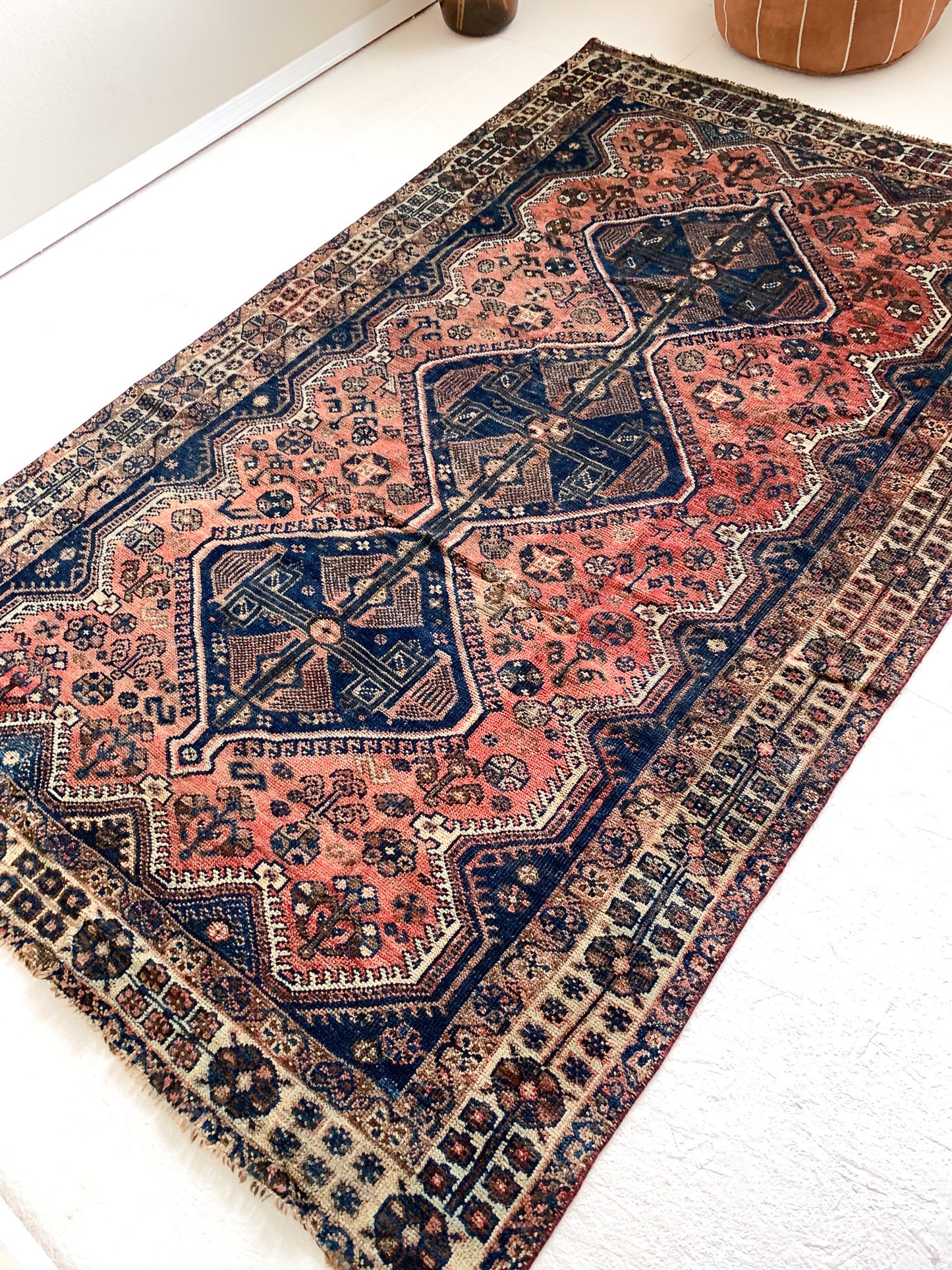 A1112- 4.8' x 7.8' Vintage Persian Area Rug