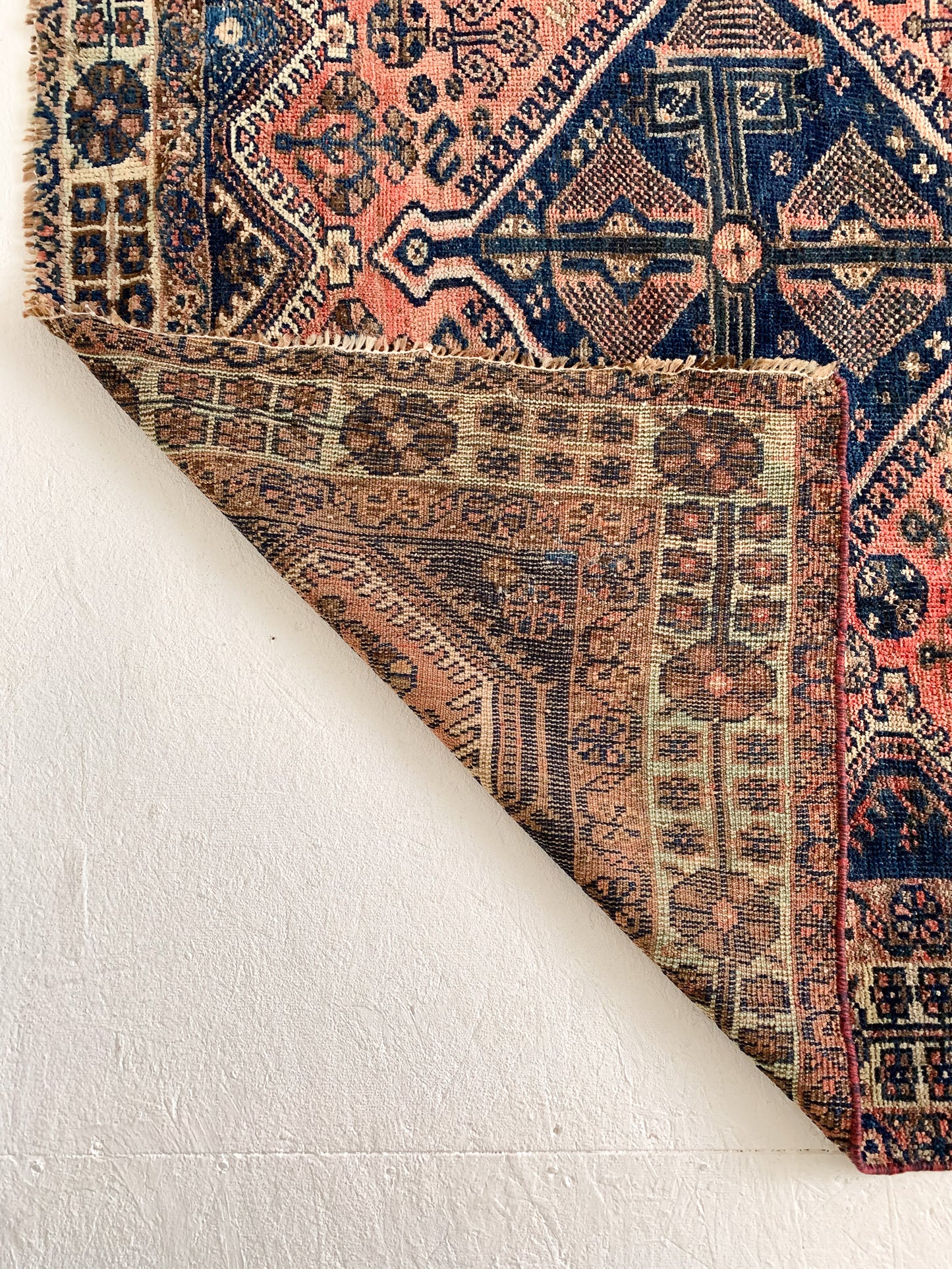 A1112- 4.8' x 7.8' Vintage Persian Area Rug