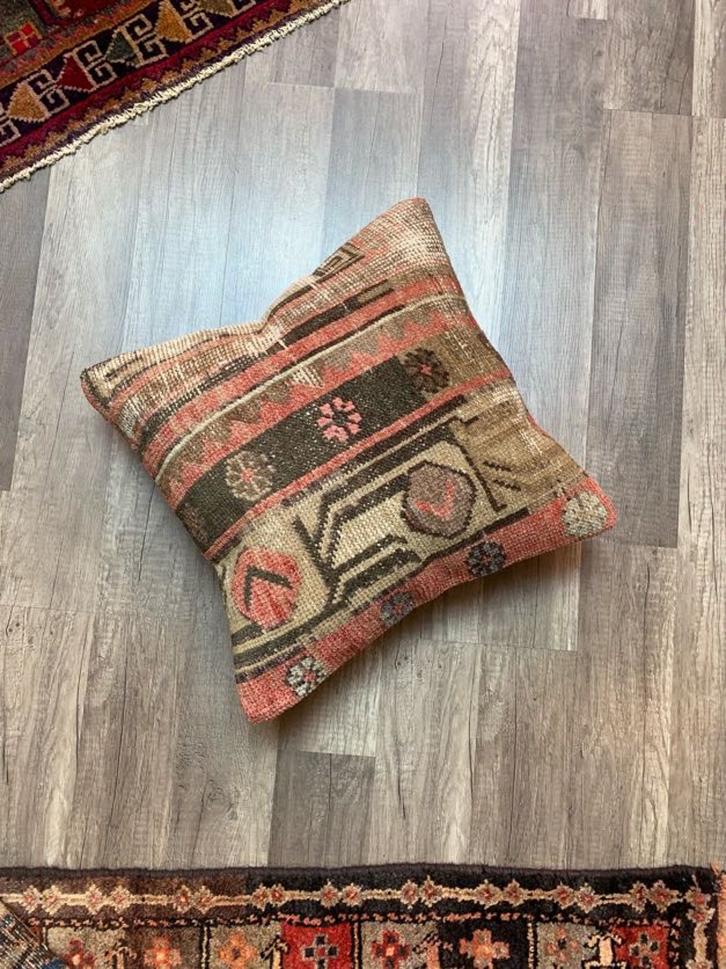 No. P379 - 16" X 16" Turkish Rug Pillow Cover