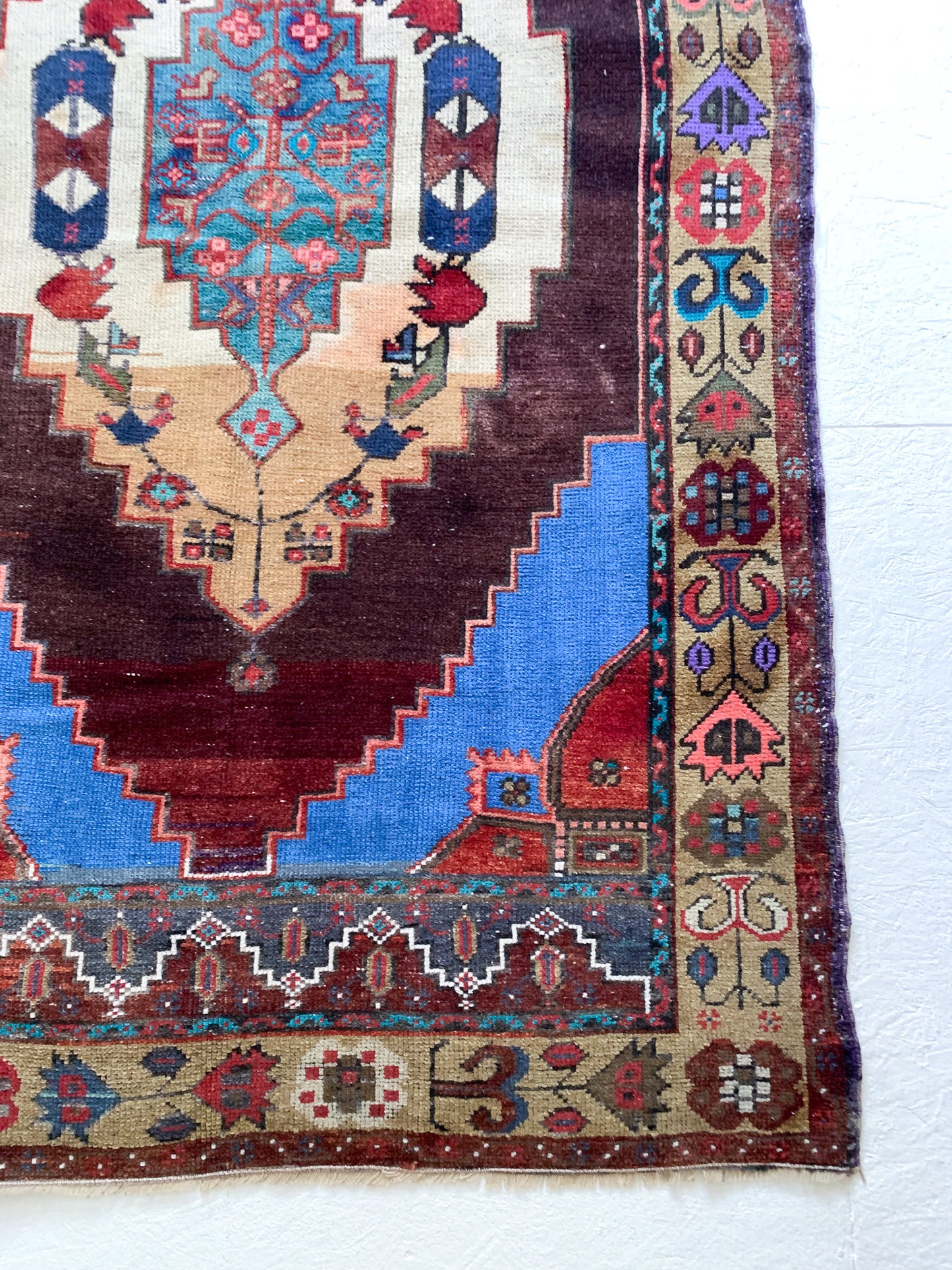 Reserved for Carmen - A1053 - 4.0' x 6.9' Vintage Turkish Area Rug