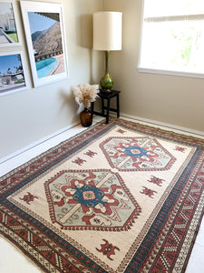 A1055 - 6.6' x 8.8' Vintage Turkish Area Rug