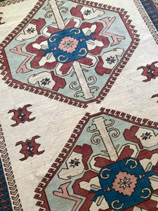 A1055 - 6.6' x 8.8' Vintage Turkish Area Rug