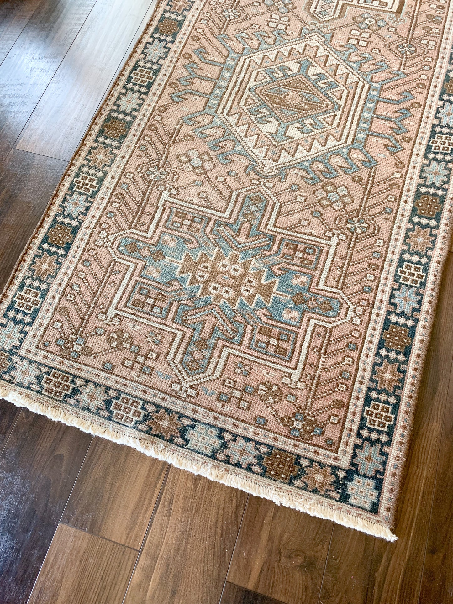 R1125 - 2.6' x 11.3' Vintage Persian Karaka Runner Rug