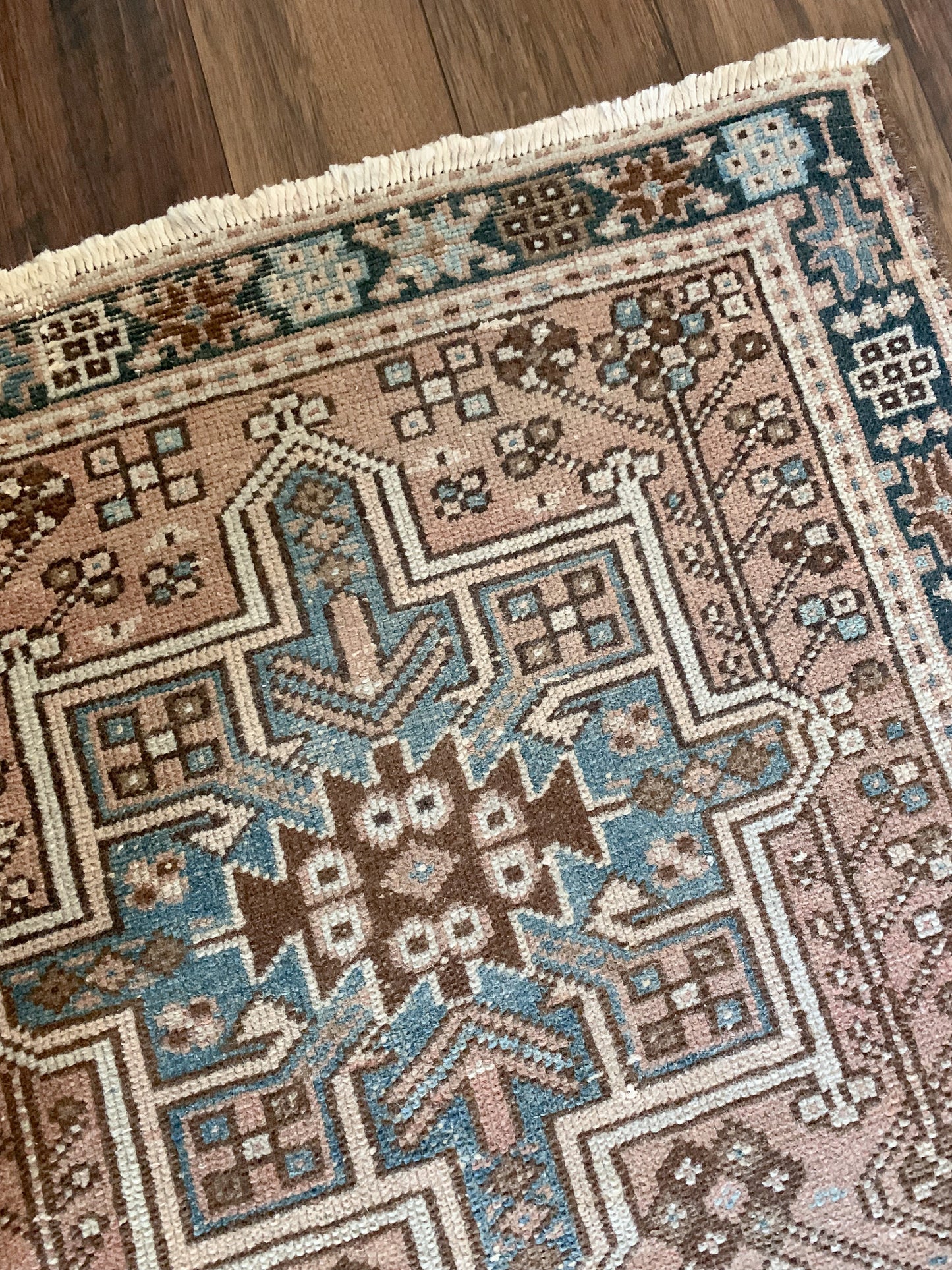 R1125 - 2.6' x 11.3' Vintage Persian Karaka Runner Rug