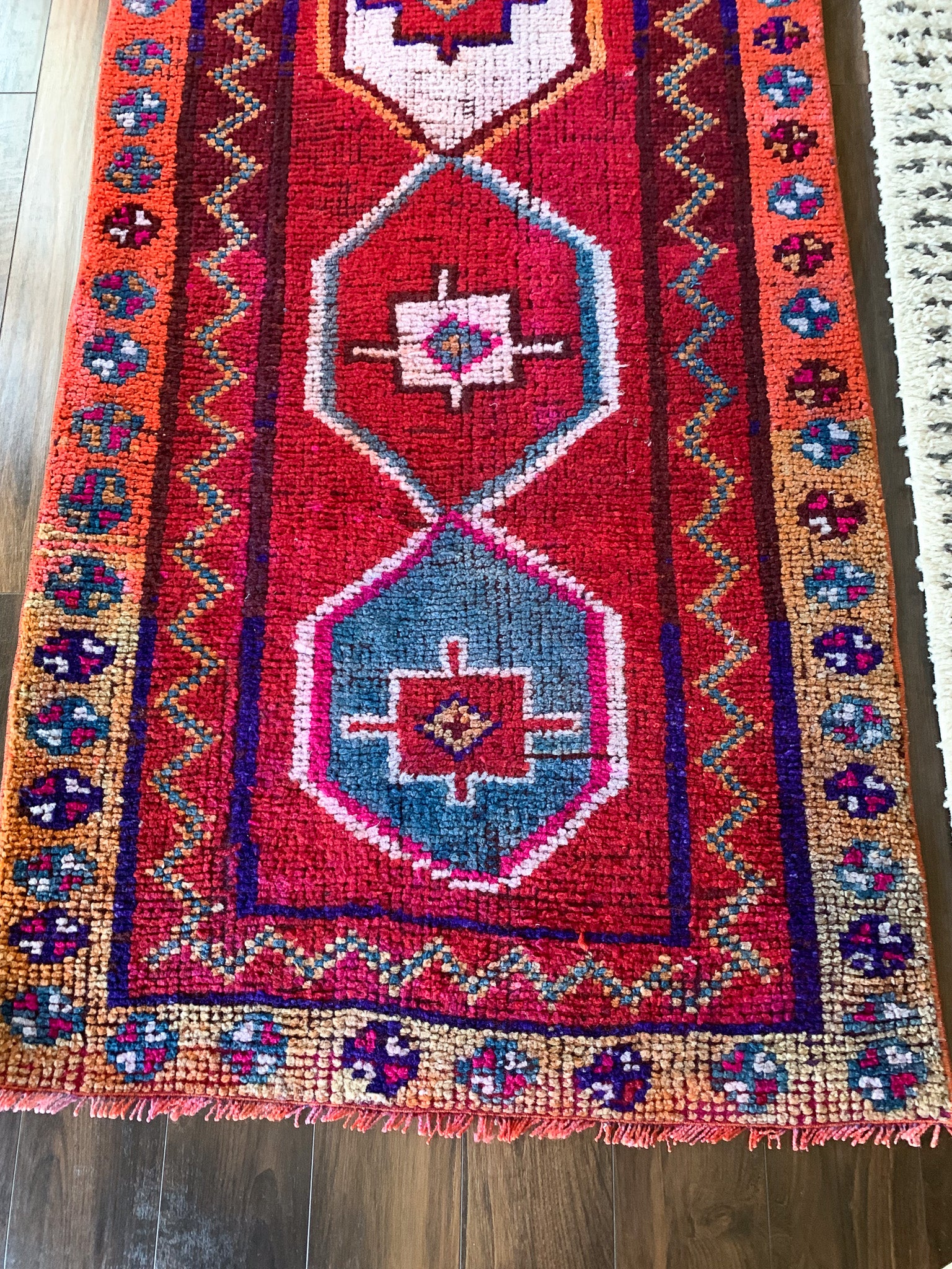 Small Rug, Vintage Rug, Herki Rug, Turkish Rug, Antique Rug, 28x31 inches Red Carpet, Office Rug, Gift Carpet, order Tribal Bedroom Rug, 10180