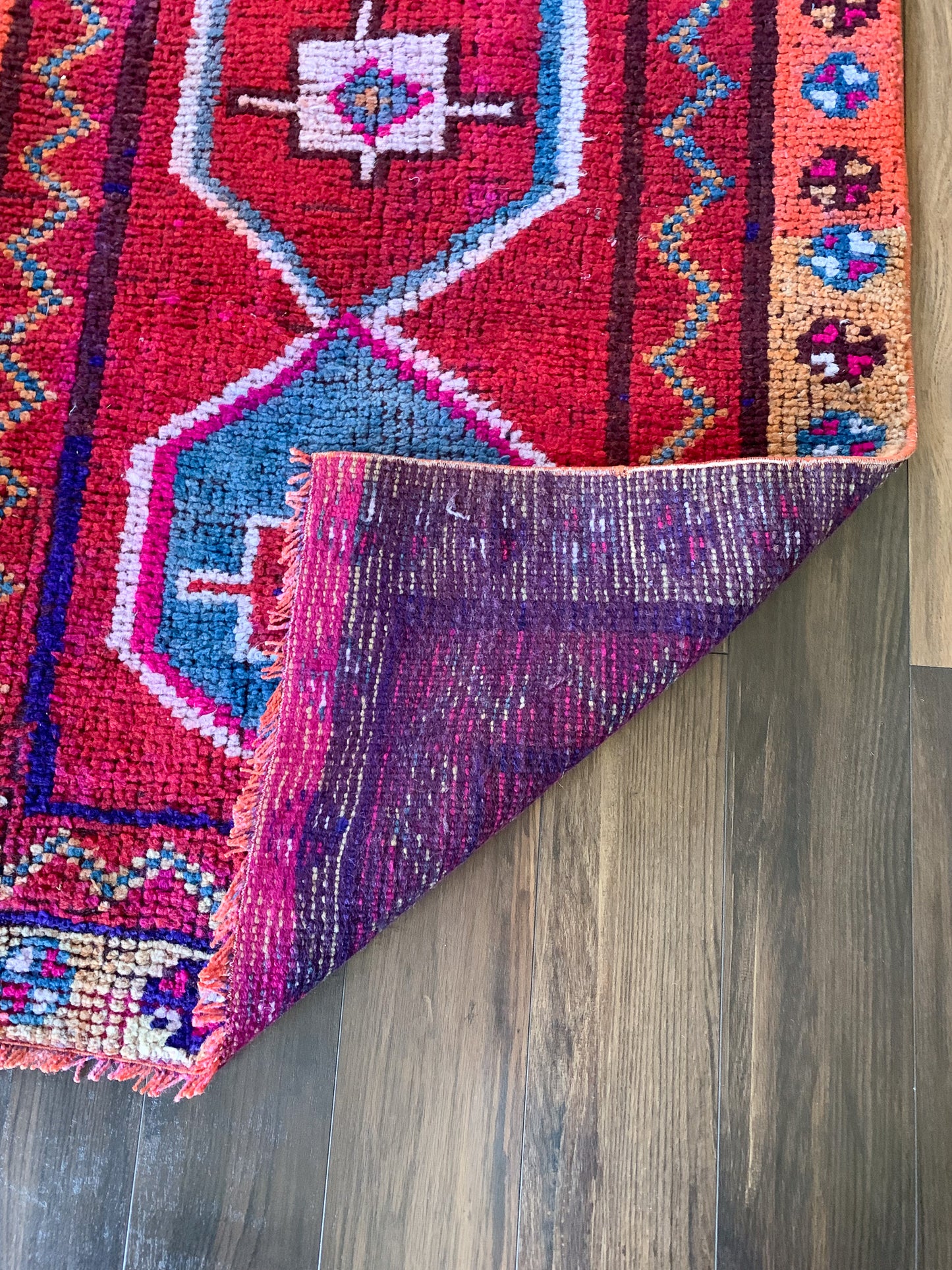 R1130 - 3.0' x 10.3' Vintage Turkish Herki Runner Rug