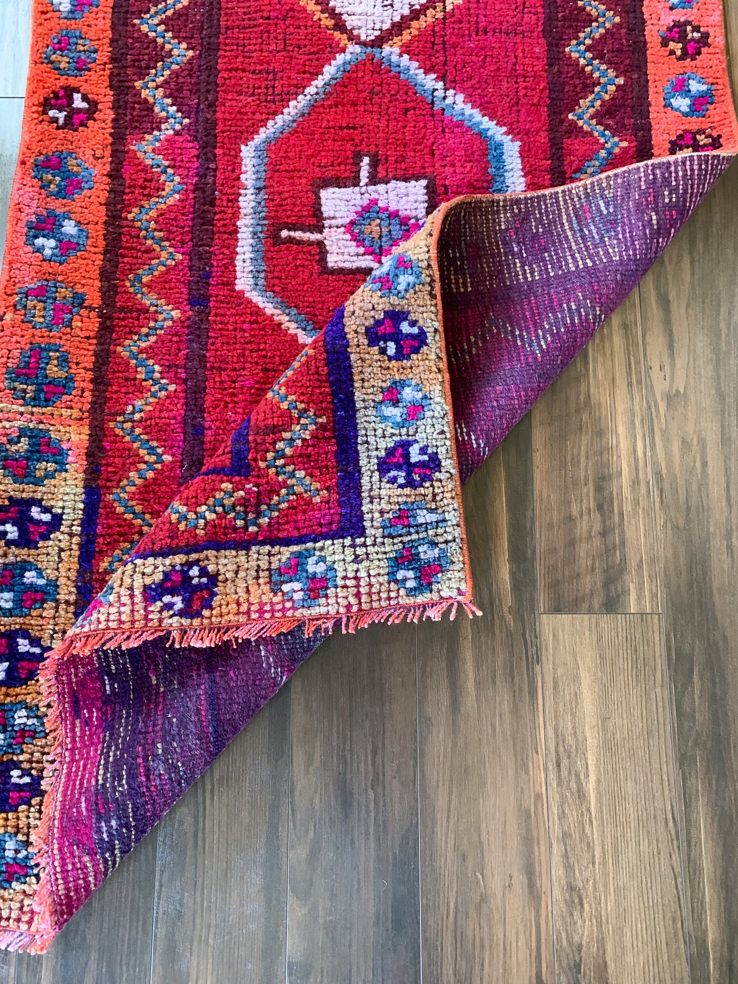 R1130 - 3.0' x 10.3' Vintage Turkish Herki Runner Rug