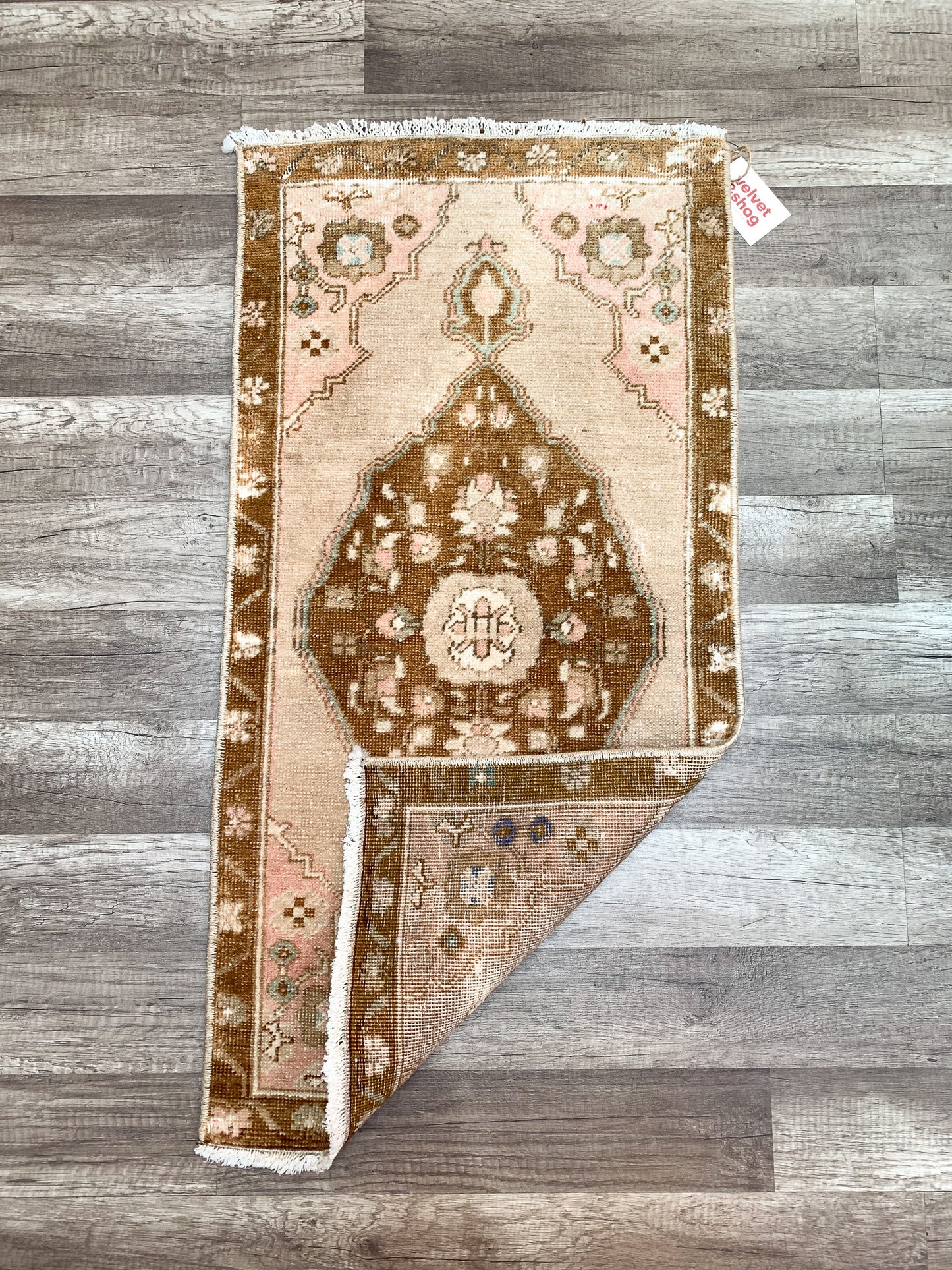 No. 619 - 1.6' x 3.2' Vintage Turkish Mini Rug