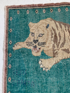 Reserved for Sarah - No. A1061 - 3.3' x 3.7' Extremely Rare Vintage Turkish Tiger Area Rug