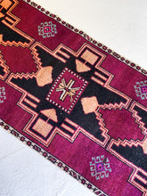 Load image into Gallery viewer, No. R1059 - 2.7&#39; x 10.6&#39; Vintage Turkish Runner Rug
