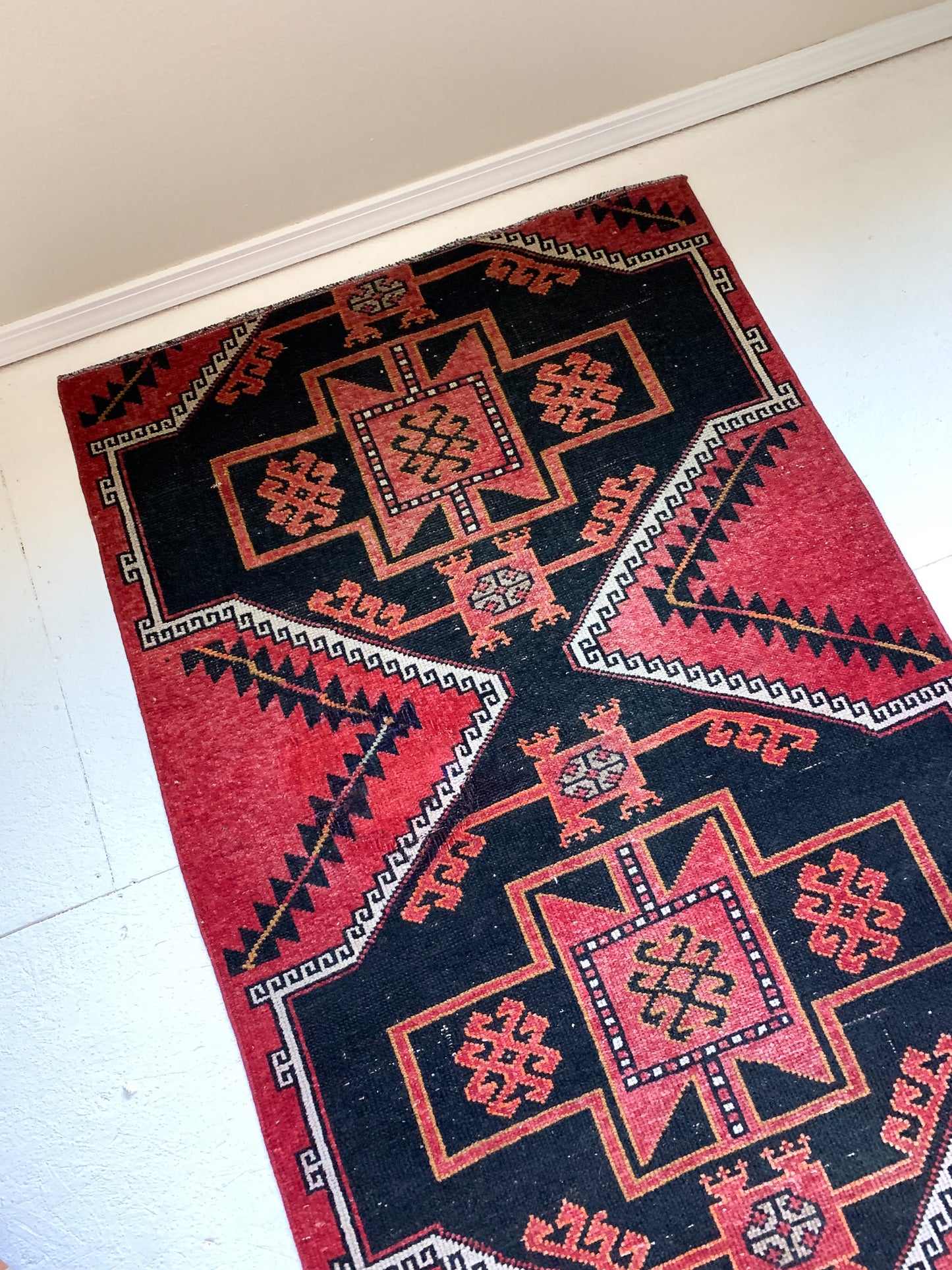 Reserved for Ann - No. R1058 - 3.0' x 9.6' Vintage Turkish Runner Rug