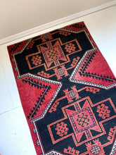 Load image into Gallery viewer, No. R1058 - 3.0&#39; x 9.6&#39; Vintage Turkish Runner Rug
