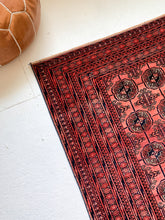 Load image into Gallery viewer, No. A1068 - 3.7&#39; x 7.0&#39; Vintage Afghan Balouch Elephant Foot Area Rug

