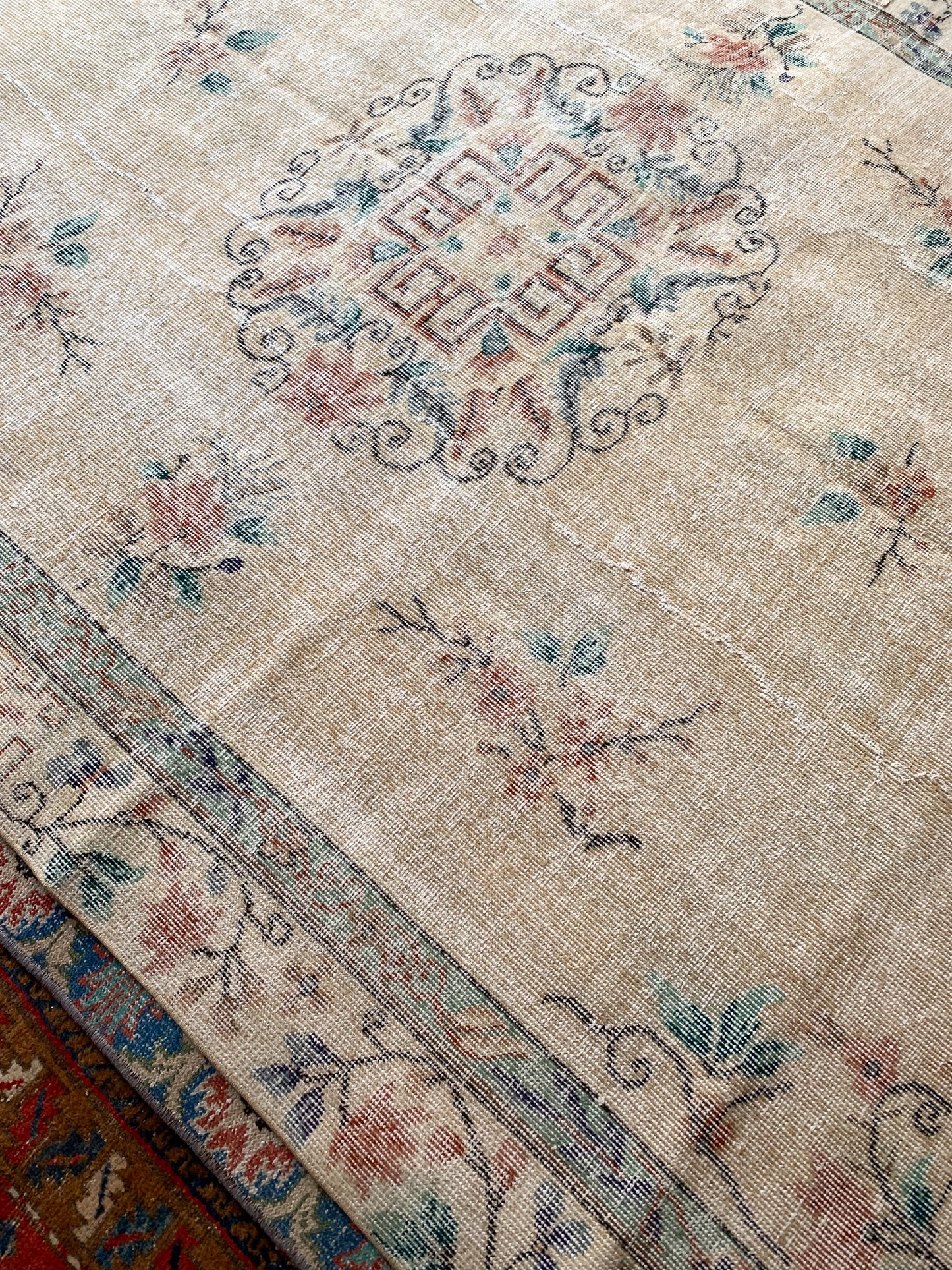 Reserved for Trisha - No. A1124 - 5.7' x 8.3' Vintage Turkish Area Rug