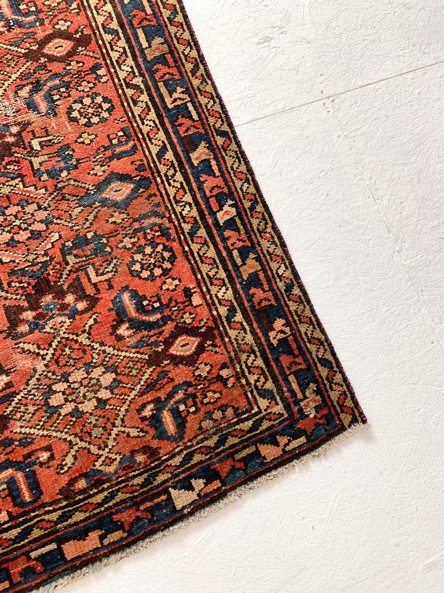 Reserved for Sarah - No. A1070 - 3.2' x 6.1' Vintage Persian Area Rug