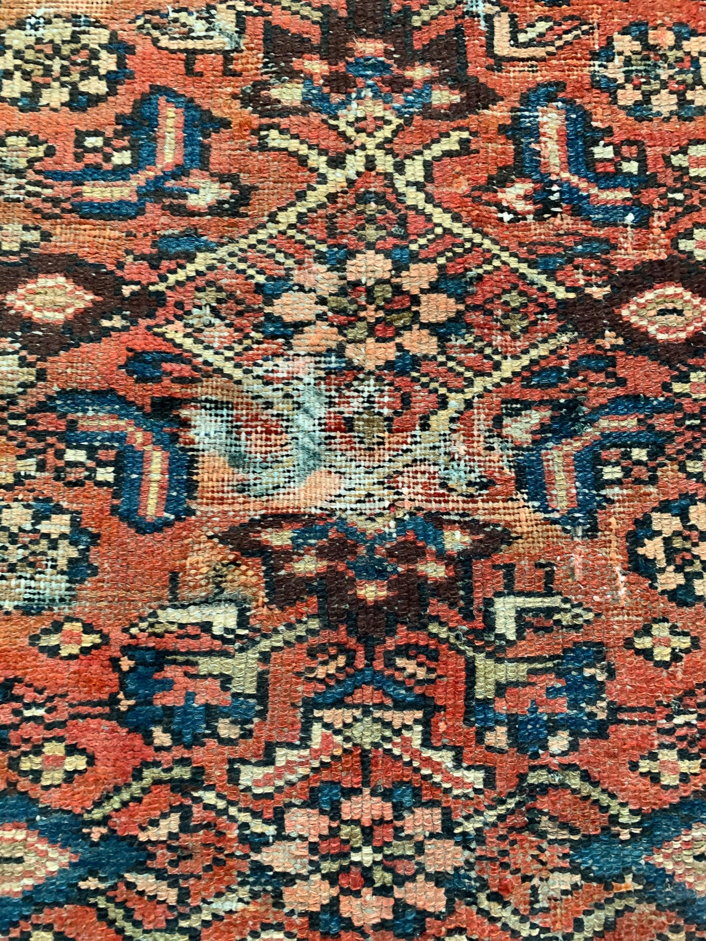 Reserved for Sarah - No. A1070 - 3.2' x 6.1' Vintage Persian Area Rug