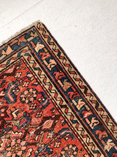 Load image into Gallery viewer, Reserved for Sarah - No. A1070 - 3.2&#39; x 6.1&#39; Vintage Persian Area Rug
